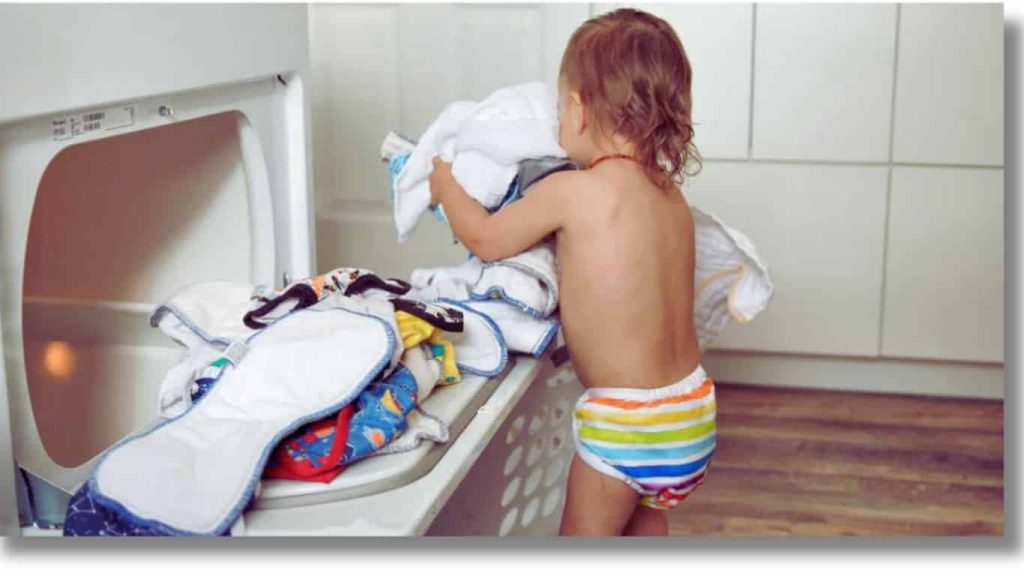 How to Strip Clothes Diaper?  rinse and drying